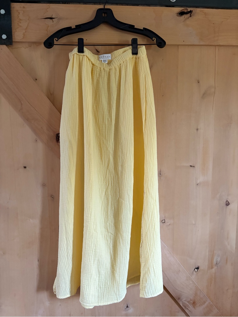 Velvet by Graham & Spencer Women's Yellow Gauze Skirt with pockets & side slits